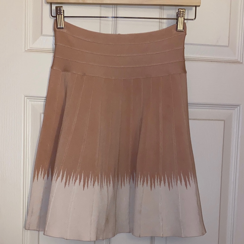 Herve Leger Tan and Cream A-Line Skirt